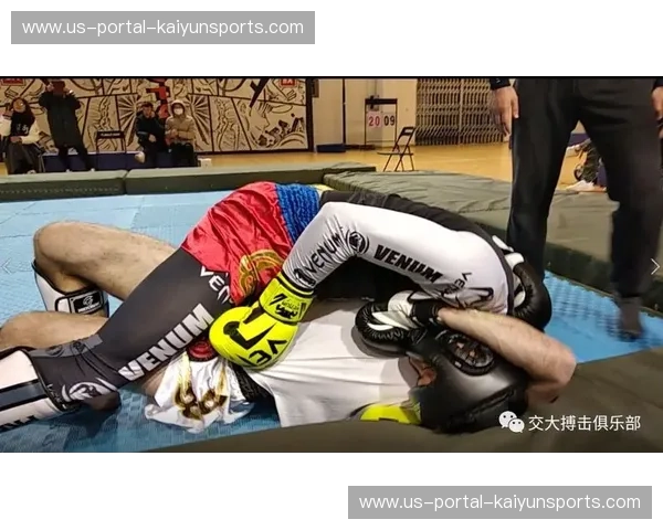 综合格斗即时比分：让每一回合都成为你的掌中风暴